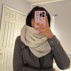 Women's Grey Scarf-wraps